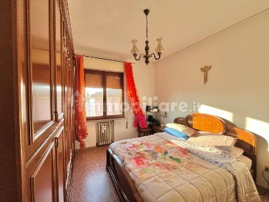 Bilocale via Giuseppe Garibaldi 48, Centro, Moglia
