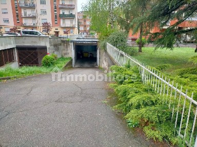 Negozio all'asta via Bruno Buozzi, 25 25, Asti