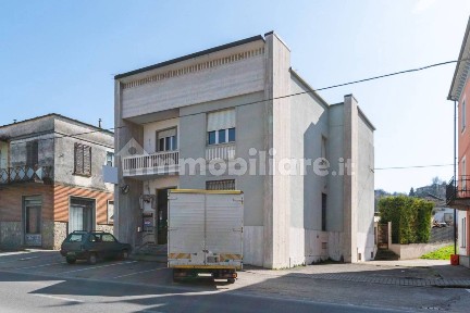 Negozio - Locale commerciale in Vendita