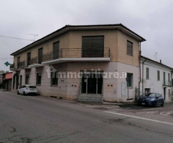 Incisa Scapaccino, via della Repubblica 3