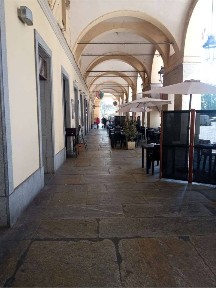 Asti, Corso alla Vittoria - Parco della Resistenza, Piazza Vittorio Alfieri, 23