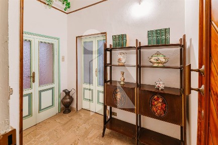 Trilocale buono stato, primo piano, Centro, Mantova