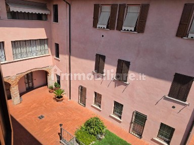 Quadrilocale buono stato, secondo piano, Centro, Castiglione delle Stiviere