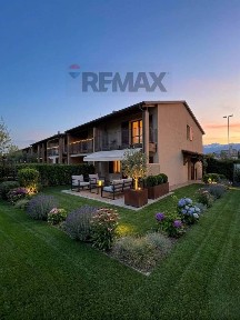 Villa a schiera 5 locali, buono stato, Castelnuovo del Garda