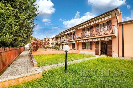 Villa a schiera via Torrente Vecchio 25/A, Avesa, Verona