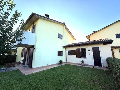 Villa a schiera via Croce Papale 16, Lazise
