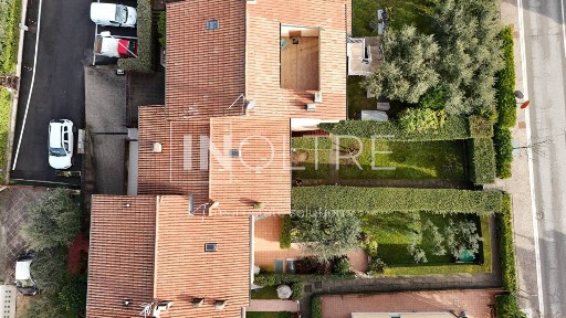 Villa a schiera via della Pace, Garda