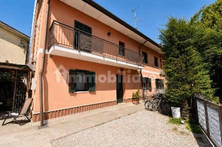 Villa a schiera via XXV Aprile 33, Bionde, Salizzole