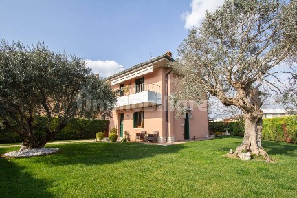 Villa a schiera via Don Arcadio Merlini 39, Zevio Santa Maria, Zevio