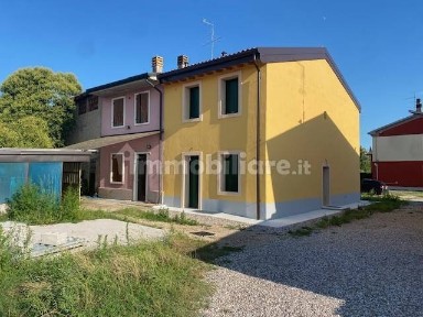 Villa a schiera Strada della Corte Bassa 28, Sacra Famiglia - Castel D'Azzano, Verona