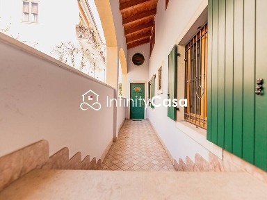 Villa a schiera via Cavalline, Cavajon Veronese, Cavaion Veronese