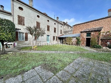 Villa a schiera San Pietro via Corubio, 13, Centro, Legnago