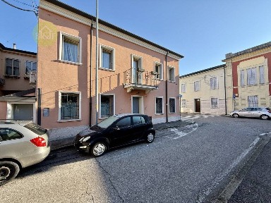 Villa a schiera via G. Marconi 2, Centro, Legnago