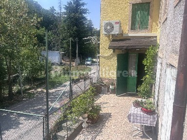Villa a schiera via Ponte, Lughezzano, Bosco Chiesanuova