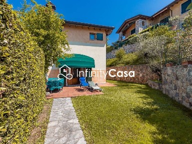 Villa a schiera 4 locali, buono stato, Castion Veronese, Costermano sul Garda