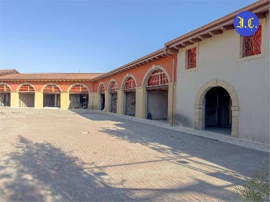 Villa a schiera via dosso poli, Centro, Povegliano Veronese
