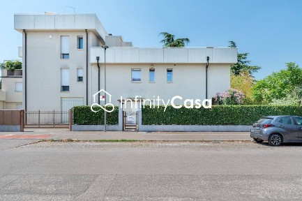 Villa a schiera 5 locali, ottimo stato, San Massimo - Croce Bianca, Verona