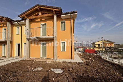 Villa a schiera 4 locali, nuova, Pergola, Montecchia di Crosara
