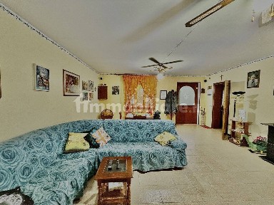 Villa a schiera via Dante Alighieri, Roveredo di Guà