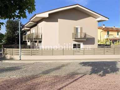 Villa a schiera Campagnole, 454, Centro, Povegliano Veronese