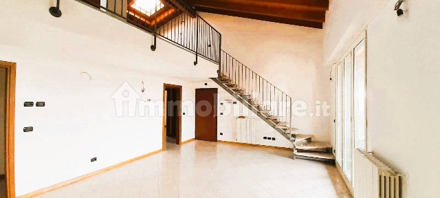 Attico via Ottone Morena, Centro, Lodi Vecchio