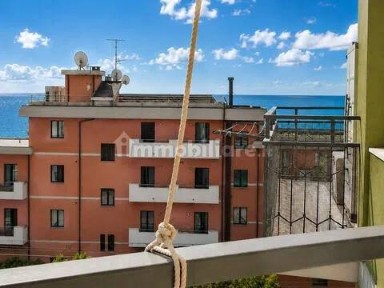 Bilocale via Ghirardi, 8, Centro, Pietra Ligure