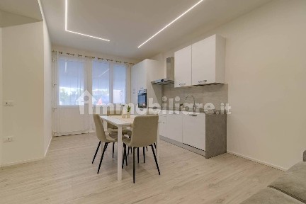Trilocale viale Enrico Toti, Centro, Loano