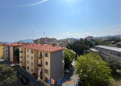 Trilocale via Chiavella 13, Oltreletimbro, Santa Rita, Savona