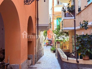 Alassio, Vico Varese, 18