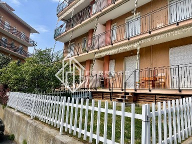 Quadrilocale via del Collegio 32, Centro, Carcare