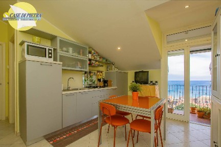 Trilocale via Cornice 266, Centro, Pietra Ligure