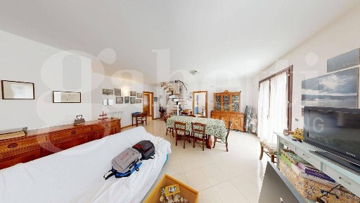 Appartamento via Flaminio Lunaro, Centro, Finale Ligure