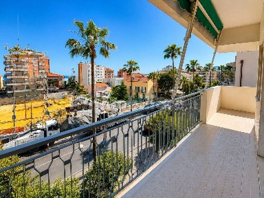 Bilocale viale della Repubblica, Centro, Pietra Ligure