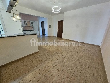 Appartamento via Nizza, Legino, Zinola, Fornaci, Savona