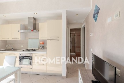 Trilocale via Aurelia 133, Centro, Loano