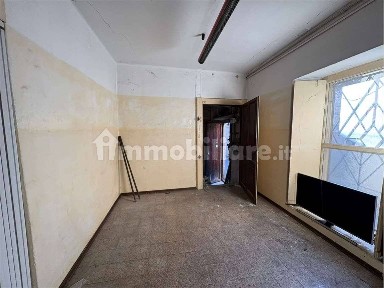 Locale commerciale in Affitto