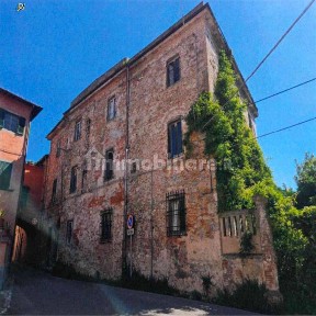 Casa indipendente all'asta via Battisti 26, Vicopisano