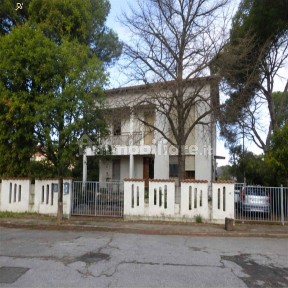 Casa indipendente all'asta via Usciana 38, Castelfranco di Sotto