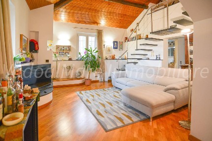 Appartamento ottimo stato, secondo piano, Oltreletimbro, Santa Rita, Savona
