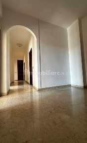 Appartamento via Viziano 10, Centro, Albenga