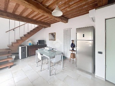 Terratetto unifamiliare via San Giorgio 87, San Frediano Sud - San Lorenzo a Pagnatico, Cascina