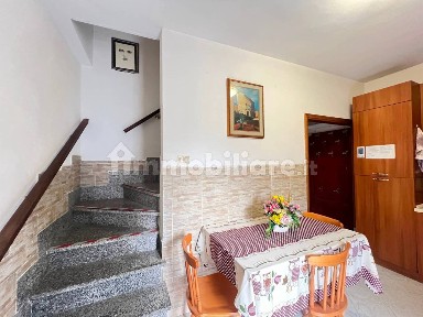 Terratetto unifamiliare via del Borghetto 96, San Frediano Sud - San Lorenzo a Pagnatico, Cascina