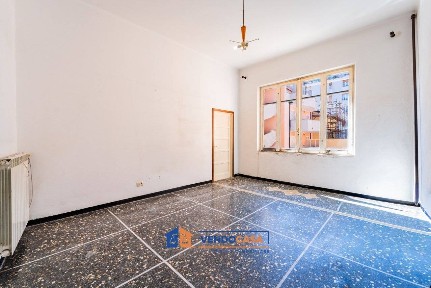 Albenga, Via Roggetto, 7