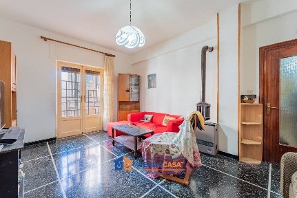 Quadrilocale via Piave 111, Centro, Albenga