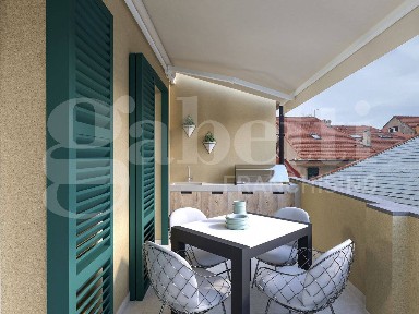 Appartamento via Roma, Centro, Finale Ligure