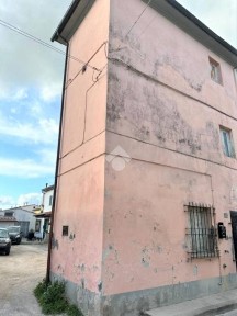 Terratetto unifamiliare via IV Novembre 251, San Frediano Nord - San Casciano, Cascina