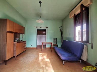 Terratetto unifamiliare 135 m², da ristrutturare, Staffoli, Santa Croce sull'Arno
