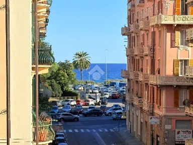 Appartamento via XX Settembre 25, Centro Storico, Savona
