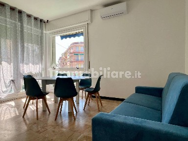 Quadrilocale Vico Granaro 25, Via Roma, Borgo Barusso, Alassio