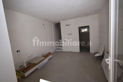 Terratetto unifamiliare via G. Castelnuovo Arena Metato, 17, Arena Metato, San Giuliano Terme